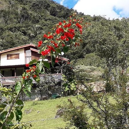 Casa Alpina Com Vista Panoramica De Lumiar Villa Nova Friburgo Kültér fotó