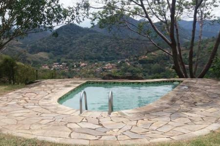 Casa Alpina Com Vista Panoramica De Lumiar Villa Nova Friburgo Kültér fotó