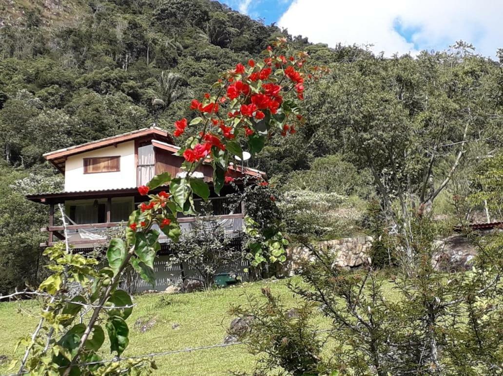 Casa Alpina Com Vista Panoramica De Lumiar Villa Nova Friburgo Kültér fotó