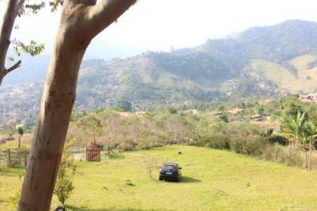 Casa Alpina Com Vista Panoramica De Lumiar Villa Nova Friburgo Kültér fotó